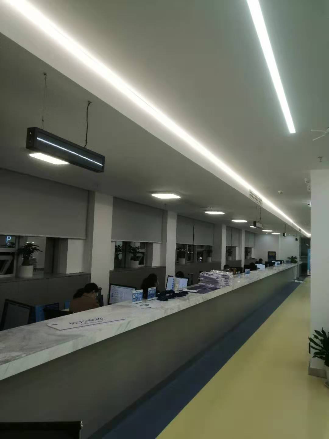 信特安排隊機入駐武漢某大藥房